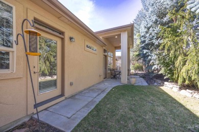 Turn-Key Luxury in Banbury Meadows Golf Course Community! Enjoy on BanBury Golf Club in Idaho - for sale on GolfHomes.com, golf home, golf lot