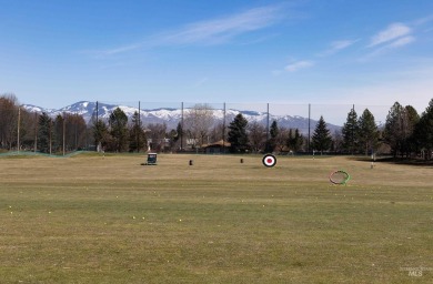 Turn-Key Luxury in Banbury Meadows Golf Course Community! Enjoy on BanBury Golf Club in Idaho - for sale on GolfHomes.com, golf home, golf lot