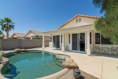 Beautifully updated single level home on Greenfield Lakes Golf on Greenfield Lakes Golf Club in Arizona - for sale on GolfHomes.com, golf home, golf lot