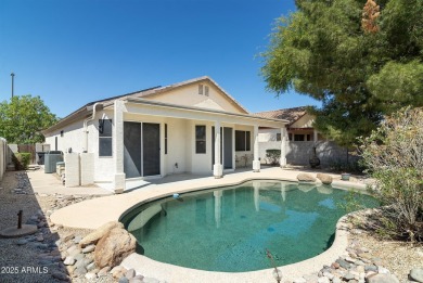 Beautifully updated single level home on Greenfield Lakes Golf on Greenfield Lakes Golf Club in Arizona - for sale on GolfHomes.com, golf home, golf lot