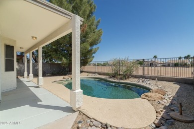 Beautifully updated single level home on Greenfield Lakes Golf on Greenfield Lakes Golf Club in Arizona - for sale on GolfHomes.com, golf home, golf lot