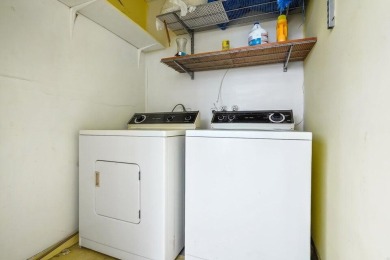 A/C 2021 HWH 2021. Bright, cheerful condo in desirable Kings on Kings Point Golf -Flanders Way in Florida - for sale on GolfHomes.com, golf home, golf lot