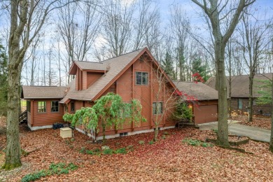 Don't miss this charming 3-Bedroom, 2-Bathroom Home with on Canadian Lakes Country Club-The Royal Course in Michigan - for sale on GolfHomes.com, golf home, golf lot