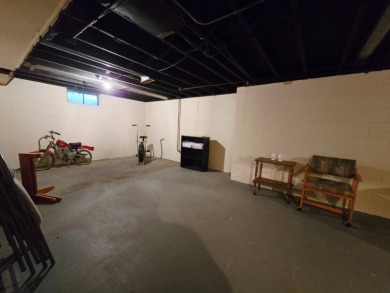 Discover this inviting 3-bedroom ranch near Wakonda Golf Club in on Wakonda Club in Iowa - for sale on GolfHomes.com, golf home, golf lot