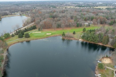 Don't miss this charming 3-Bedroom, 2-Bathroom Home with on Canadian Lakes Country Club-The Royal Course in Michigan - for sale on GolfHomes.com, golf home, golf lot