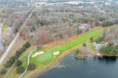 Don't miss this charming 3-Bedroom, 2-Bathroom Home with on Canadian Lakes Country Club-The Royal Course in Michigan - for sale on GolfHomes.com, golf home, golf lot