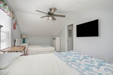 Do you want to live on VACATION full time or have a fabulous on Prestwick Country Club in South Carolina - for sale on GolfHomes.com, golf home, golf lot