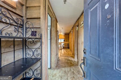 Newly carpeted,  open floor plan, large dining & living room on Kingwood Golf Club and Resort in Georgia - for sale on GolfHomes.com, golf home, golf lot