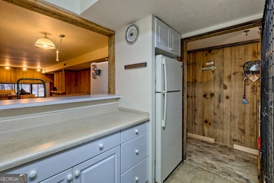 Newly carpeted,  open floor plan, large dining & living room on Kingwood Golf Club and Resort in Georgia - for sale on GolfHomes.com, golf home, golf lot