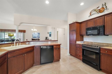 BOND PAID! ROOF 2021, HVAC 2020!  Popular 3/2 Gardenia with on The Links of Spruce Creek in Florida - for sale on GolfHomes.com, golf home, golf lot