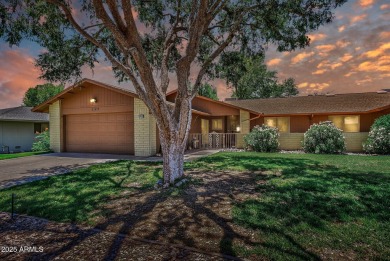 Lots of WOW factor in this REFRESHED Gemini-Twin!  New roof in on Pebblebrook Golf Course in Arizona - for sale on GolfHomes.com, golf home, golf lot