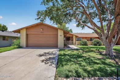 Lots of WOW factor in this REFRESHED Gemini-Twin!  New roof in on Pebblebrook Golf Course in Arizona - for sale on GolfHomes.com, golf home, golf lot