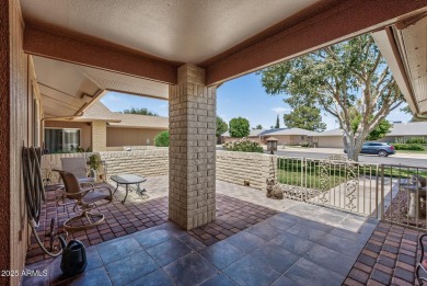 Lots of WOW factor in this REFRESHED Gemini-Twin!  New roof in on Pebblebrook Golf Course in Arizona - for sale on GolfHomes.com, golf home, golf lot