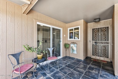 Lots of WOW factor in this REFRESHED Gemini-Twin!  New roof in on Pebblebrook Golf Course in Arizona - for sale on GolfHomes.com, golf home, golf lot