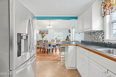 Cape Cod meets Southport! Location Location Location. Vintage on The Lakes Country Club in North Carolina - for sale on GolfHomes.com, golf home, golf lot