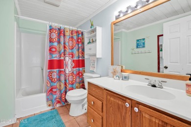 Cape Cod meets Southport! Location Location Location. Vintage on The Lakes Country Club in North Carolina - for sale on GolfHomes.com, golf home, golf lot