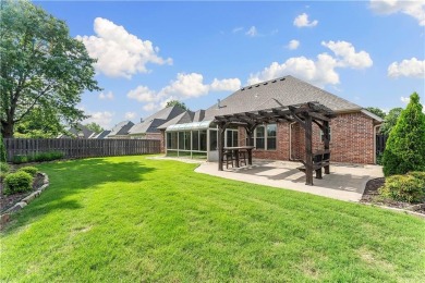 Welcome to this beautifully maintained home located in the on Shadow Valley Country Club in Arkansas - for sale on GolfHomes.com, golf home, golf lot