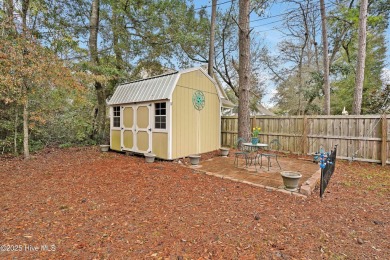 Cape Cod meets Southport! Location Location Location. Vintage on The Lakes Country Club in North Carolina - for sale on GolfHomes.com, golf home, golf lot