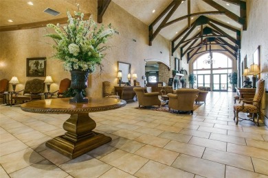 Well designed home featuring 2,625 sf of generous room sizes on Heritage Ranch Golf and Country Club in Texas - for sale on GolfHomes.com, golf home, golf lot