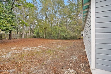 Cape Cod meets Southport! Location Location Location. Vintage on The Lakes Country Club in North Carolina - for sale on GolfHomes.com, golf home, golf lot