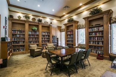 Well designed home featuring 2,625 sf of generous room sizes on Heritage Ranch Golf and Country Club in Texas - for sale on GolfHomes.com, golf home, golf lot