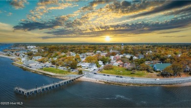 Cape Cod meets Southport! Location Location Location. Vintage on The Lakes Country Club in North Carolina - for sale on GolfHomes.com, golf home, golf lot
