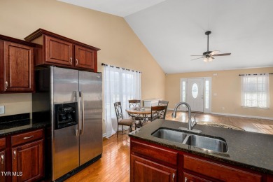 ***OPEN HOUSE- SUNDAY, MAY 4th FROM 2:00-4:00*** Built in 2010 on Country Club of Bristol in Tennessee - for sale on GolfHomes.com, golf home, golf lot