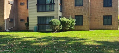 Move into this beautifully maintained lower level 2 bedroom 2 on Pine Brook Golf Course in New Jersey - for sale on GolfHomes.com, golf home, golf lot