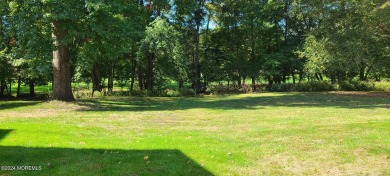 Move into this beautifully maintained lower level 2 bedroom 2 on Pine Brook Golf Course in New Jersey - for sale on GolfHomes.com, golf home, golf lot