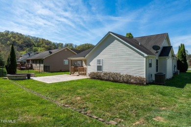 ***OPEN HOUSE- SUNDAY, MAY 4th FROM 2:00-4:00*** Built in 2010 on Country Club of Bristol in Tennessee - for sale on GolfHomes.com, golf home, golf lot
