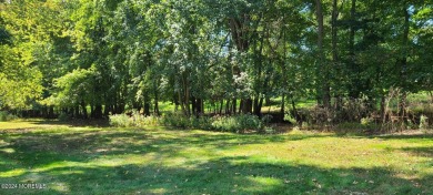 Move into this beautifully maintained lower level 2 bedroom 2 on Pine Brook Golf Course in New Jersey - for sale on GolfHomes.com, golf home, golf lot