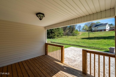 ***OPEN HOUSE- SUNDAY, MAY 4th FROM 2:00-4:00*** Built in 2010 on Country Club of Bristol in Tennessee - for sale on GolfHomes.com, golf home, golf lot