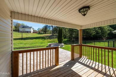 ***OPEN HOUSE- SUNDAY, MAY 4th FROM 2:00-4:00*** Built in 2010 on Country Club of Bristol in Tennessee - for sale on GolfHomes.com, golf home, golf lot