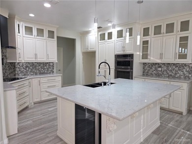 Beautiful home at Los Lagos, includes 3 bedrooms, 2 bathrooms on Los Lagos Golf Club in Texas - for sale on GolfHomes.com, golf home, golf lot