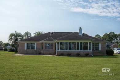 Beautiful Three Bedroom two and half bath Brick home located in on Glenlakes Golf Club in Alabama - for sale on GolfHomes.com, golf home, golf lot