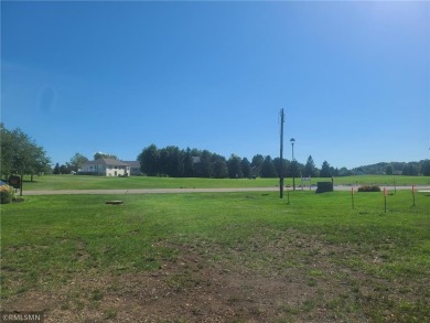 New luxury townhomes being built in heart of Southbrook Golf on Southbrook Golf Club in Minnesota - for sale on GolfHomes.com, golf home, golf lot