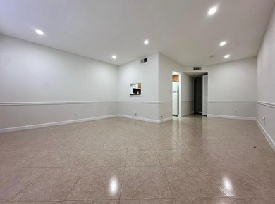 **55+ Community Nice kitchen- spectacular closet in bedroom- on Sunrise Lakes Phase III in Florida - for sale on GolfHomes.com, golf home, golf lot