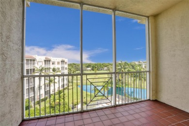 Outstanding 3 Bed 2 Bath Corner Unit in Palm Aire, Newer on Palm-Aire Country Club and Resort - The Oaks in Florida - for sale on GolfHomes.com, golf home, golf lot