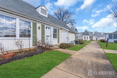 Welcome home to this 1st Floor Newly Renovated 2 bedroom, 1 bath on Rossmoor Golf Club in New Jersey - for sale on GolfHomes.com, golf home, golf lot