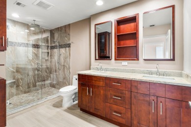Pinnacle top-floor residence in Eastgate boasting panoramic on Hunters Run Golf and Country Club in Florida - for sale on GolfHomes.com, golf home, golf lot
