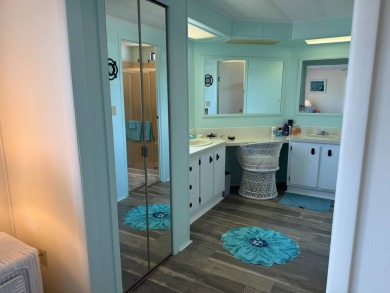 This lovely, manufactured home on leased land.   Priced to sell on Pine Lakes Country Club in Florida - for sale on GolfHomes.com, golf home, golf lot