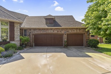 Welcome to this beautiful all brick walkout basement home in on Rivercut Golf Course in Missouri - for sale on GolfHomes.com, golf home, golf lot
