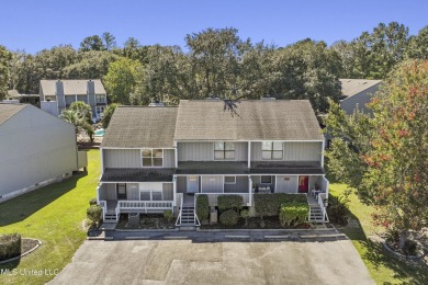 Move-in Ready Townhouse in a Premier Resort Community!This on Diamondhead Country Club in Mississippi - for sale on GolfHomes.com, golf home, golf lot