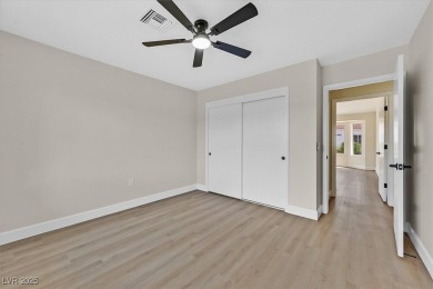 Beautifully renovated and move-in ready Sandalwood model in Sun on Highland Falls Golf Club in Nevada - for sale on GolfHomes.com, golf home, golf lot