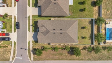 Immaculate and move in ready! 567 Pinecrest Loop offers 4 on Deer Creek RV Golf Resort in Florida - for sale on GolfHomes.com, golf home, golf lot