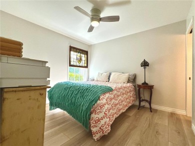 Beautifully Renovated 2 Bed / 2 Bath Condo on Worthington on Worthington Country Club in Minnesota - for sale on GolfHomes.com, golf home, golf lot