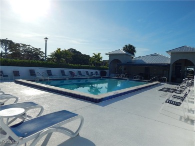 ***ATTENTION***MOTIVATED SELLER IS OFFERING A $5,000 CREDIT on Burnt Store Golf Club in Florida - for sale on GolfHomes.com, golf home, golf lot