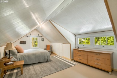 Classic cabin built by William *Billy* Welch, who is considered on The Resort at the Mountain in Oregon - for sale on GolfHomes.com, golf home, golf lot
