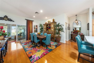 Stunning Designer -TURNKEY Camellia (Gardenia) 3BR/2BA Home PLUS on The Links of Spruce Creek in Florida - for sale on GolfHomes.com, golf home, golf lot