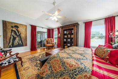 Stunning Designer -TURNKEY Camellia (Gardenia) 3BR/2BA Home PLUS on The Links of Spruce Creek in Florida - for sale on GolfHomes.com, golf home, golf lot